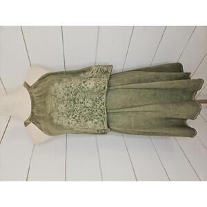 Andree` by Unit medium green embroidered layered mini dress